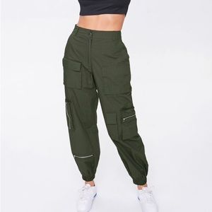 Forever 21 Cargo Utility Joggers Olive Green Size Small
